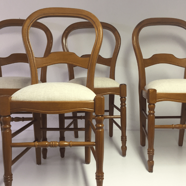 chaise paillé entierement refaite en tissu