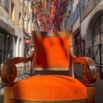 fauteuil restauration clou tapissier